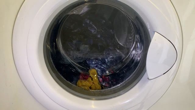 Indesit Evolution WD10 - Non Fast Coloureds 40° смотреть онлайн