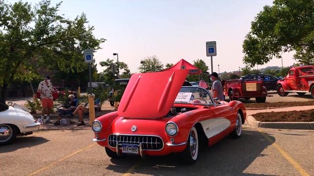 Автошоу в городе Louisville, Колорадо США. Labor day. смотреть онлайн