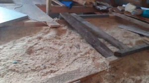 Утепляем потолок опилками# Утепление потолка опилками!