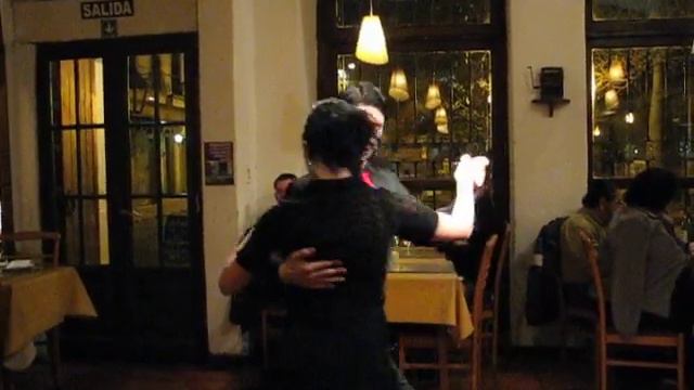 Tango смотреть онлайн