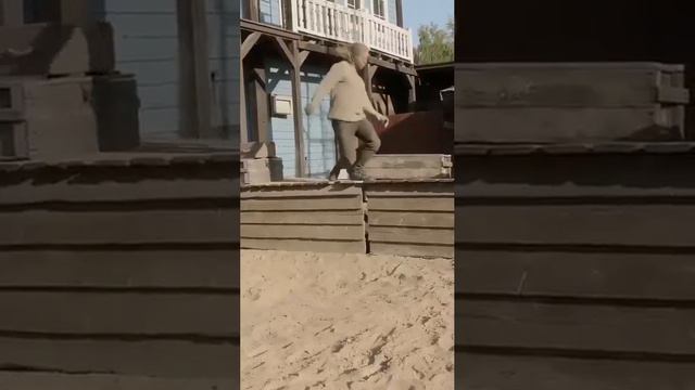 🎥🎬 Красиво сыграть застреленного человека - это искусство👍🏻 смотреть онлайн