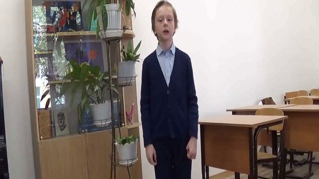 Глазков Артемий читает стихотворение О.Масловой "Пусть будет мир." смотреть онлайн