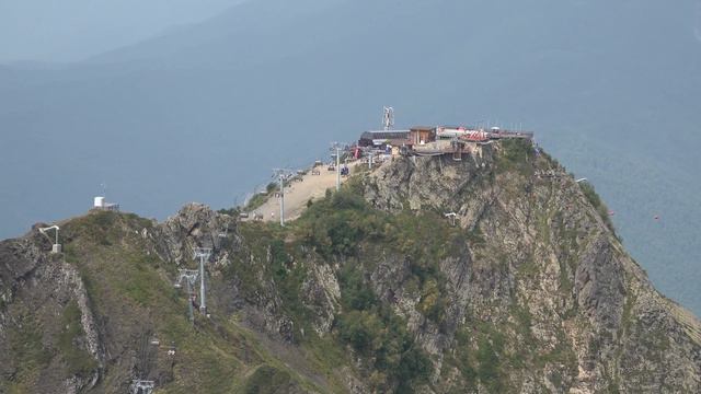 Канатная дорога в Красной Поляне Горки город 4К смотреть онлайн