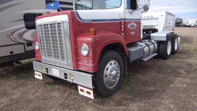 Detroit Diesel Cold start #Dteroitdiesel, #Detroit8V71T, #Transtar, #coldstart смотреть онлайн