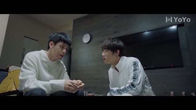 【BL电影】霸道攻深夜喝醉酒，不知不觉来到男孩的房间🌈同志/同性/耽美/男男/爱情/BOYLOVE/LGBT смотреть онлайн