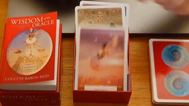 Wisdom of the Oracle - flip through | Colette Baron-Reid смотреть онлайн