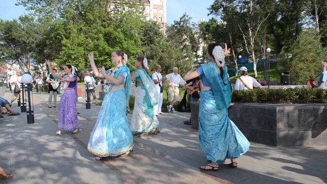Праздник харинамы Харе Кришна во Владивостоке смотреть онлайн