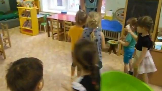 где живет дождик смотреть онлайн