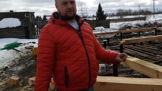 Фундамент своими руками: ленточный и свайный