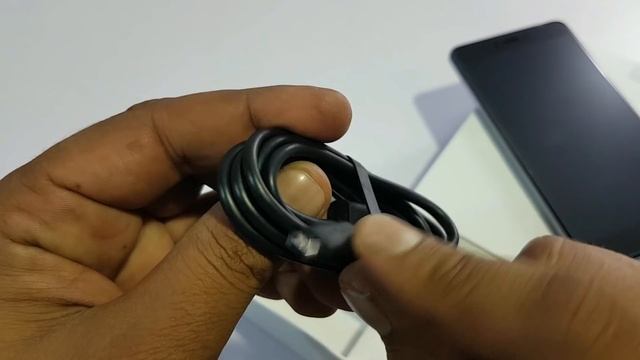 Xiaomi Redmi Note 4 Unboxing New Look!! [Urdu/Hindi] смотреть онлайн