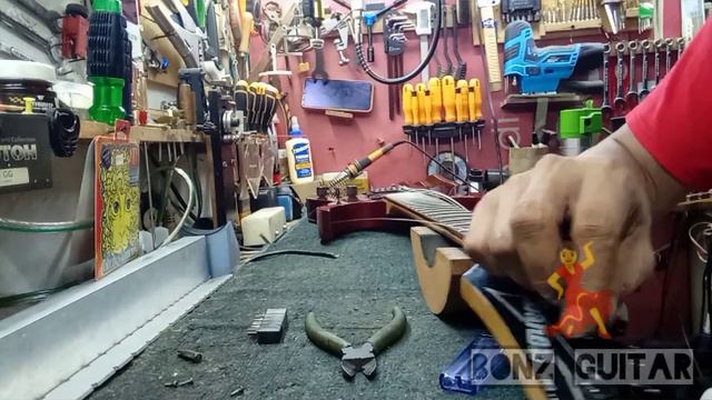 Ibanez RG japan - Basic Setup @bonzguitar смотреть онлайн