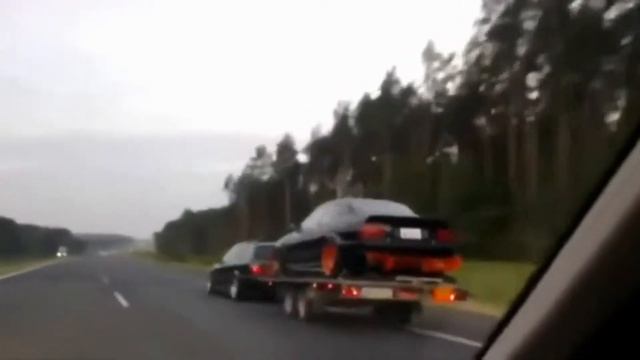 Страшная авария с прицепом смотреть онлайн