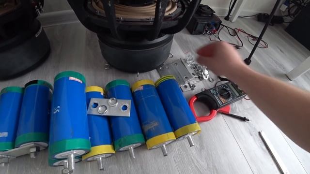 АВТОЗВУК. ТИТАНАТ преподносит НОВЫЙ СЮРПРИЗ. Как покрасить короб под 2*15 сабвуфера. НУЖЕН СОВЕТ! смотреть онлайн