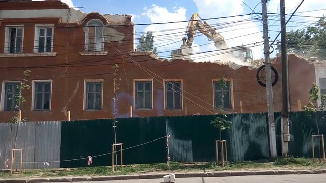 Кишинёв, 24 мая 2018 г. Снос дома по ул. Эминеску, 72 смотреть онлайн