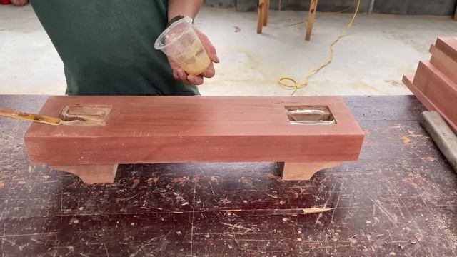 Turning a Giant Tree into an Expensive Dining Table // Asia Carpentry Craftsman смотреть онлайн