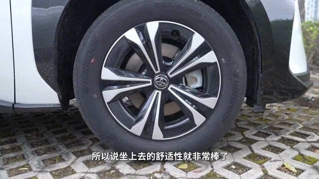 新车开箱｜实测广汽丰田bZ4X，能耗很优秀 смотреть онлайн
