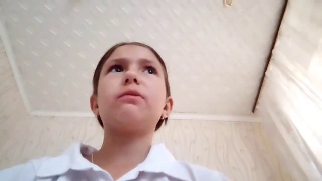 Короче говоря села на шпагат. ??❤️ смотреть онлайн