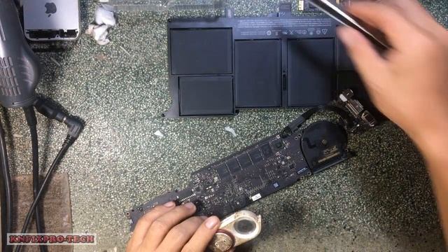 Macbook Air A1465 Error Y1915 CLK24M смотреть онлайн
