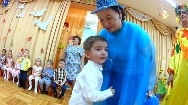 Праздник осени 19.10.2018 (группа № 11 капельки) смотреть онлайн