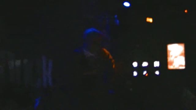 Димосс Саранча-в BarDuck смотреть онлайн