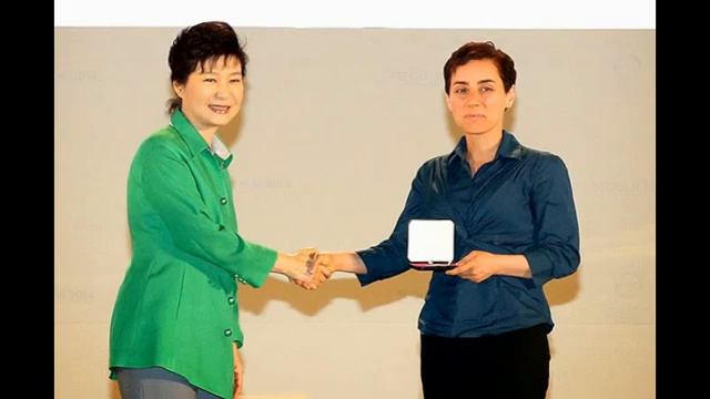 Top Math prize has its first female winner смотреть онлайн