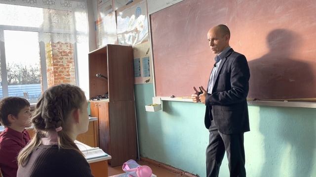 Персональный компьютер как универсальное устройство для работы с информацией смотреть онлайн