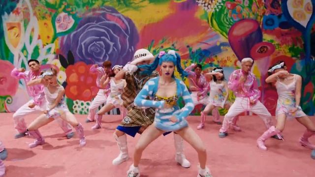 HYUNA & DAWN - PING PONG (Official Video)