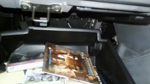 Nissan March K11 2001 Cabin Filter Change