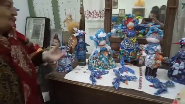 Под крылом Синей Птицы смотреть онлайн