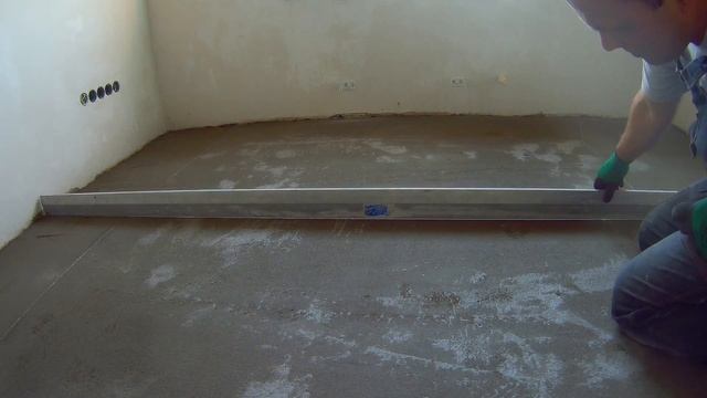 Заливка высоко качественной стяжки . смотреть онлайн