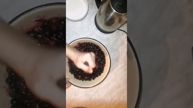сіз бұл тосаптың жеп көрмедіңіз. ????. бірінші аяз түскенде жасалатын варенье. варенье из тёрна ? смотреть онлайн