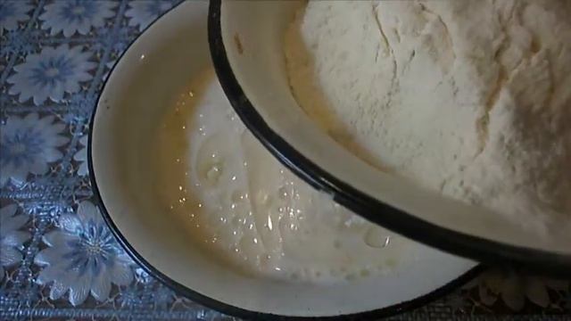 Пирог с капустой и мясом. смотреть онлайн