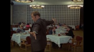 Танец Афони в ресторане