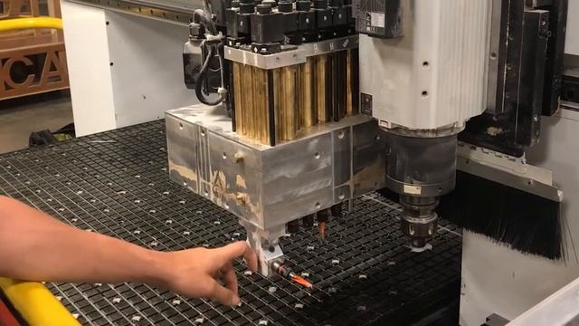 CNC Router Retrofit OSAI Controller - MachMotion Upgrade Process смотреть онлайн