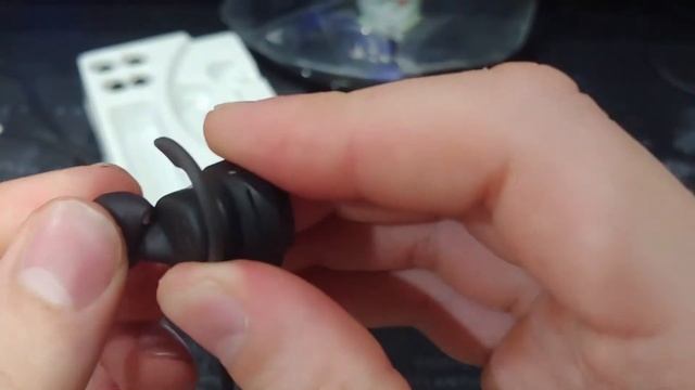 Беспроводной спорт! Наушники Philips TAUN102 и SHB4305 (Bluetooth) Чуть о Poco x3 смотреть онлайн