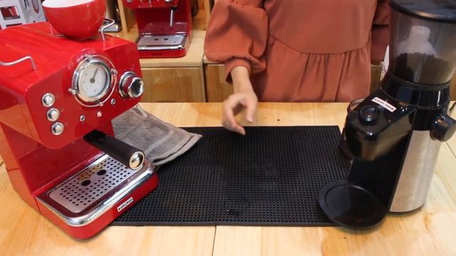 Pha latte Art với máy pha cà phê Kahchan EP9139 và máy xay cafe Kahchan CG9129 смотреть онлайн
