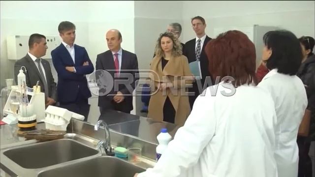 Durrës, laboratorët ushqimorë, Panariti: Kontrolle të vazhdueshme смотреть онлайн