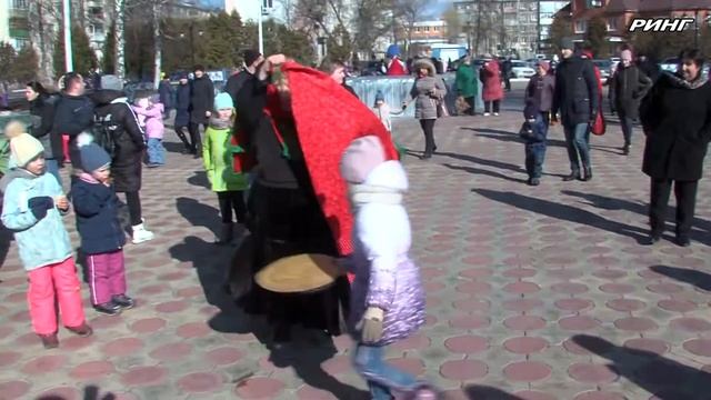 Масленицу-2020 отпраздновали в Луховицах смотреть онлайн