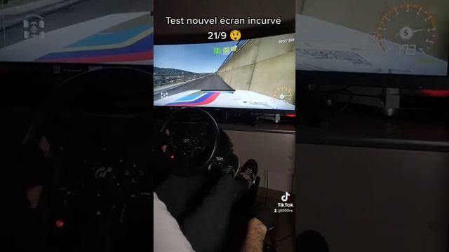 Nouvel écran incurvé 21/9 ? смотреть онлайн