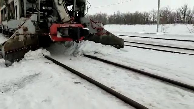 Работа снегоочистительной машины. Станция Ададурово. смотреть онлайн