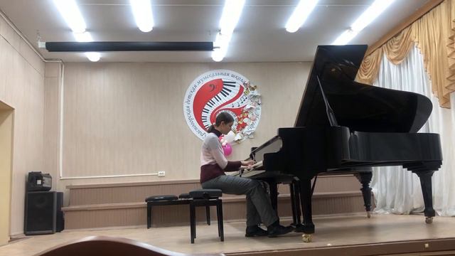 Боровкова Алена 13 лет, 8 класс МУДО «Красногорская ДМШ им. А.А. Наседкина» смотреть онлайн