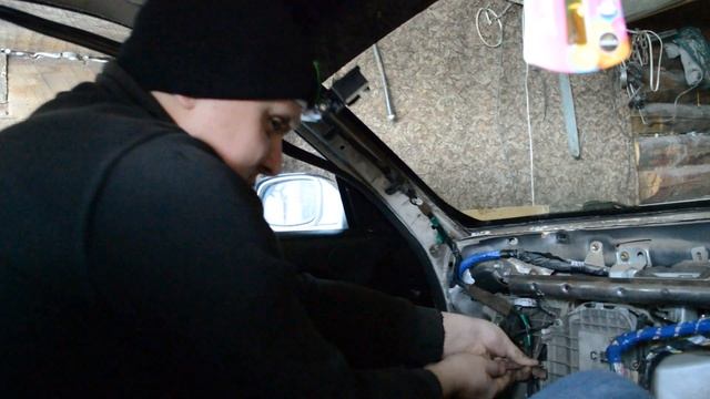 на колесах 4 Ставим торпеду, лепим бургеры, swing в панель мне запили! Chaser поехал смотреть онлайн