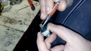 Запчасти на Ниву не радуют гавно датчики давления масла