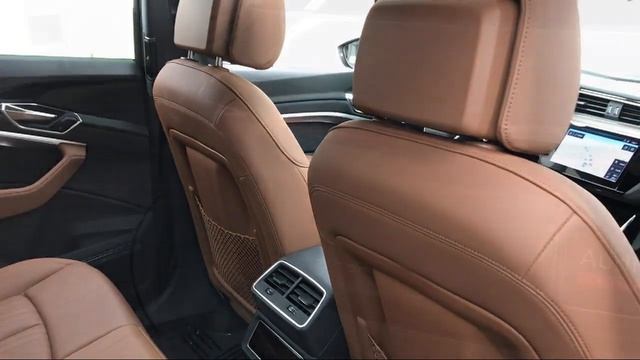 Pre-Owned Vehicle Photo & Video 2019 Audi E-Tron Premium Plus смотреть онлайн