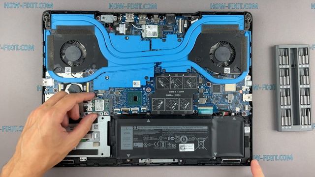 Dell G7 7590 How to install M2 SSD смотреть онлайн