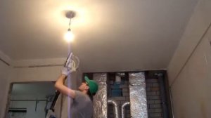 Шлифовка потолка под покраску.
