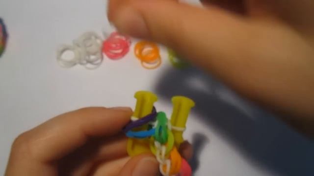 браслет на рогатке~ДРУЗЬЯ | Rainbow Loom Bracelet смотреть онлайн