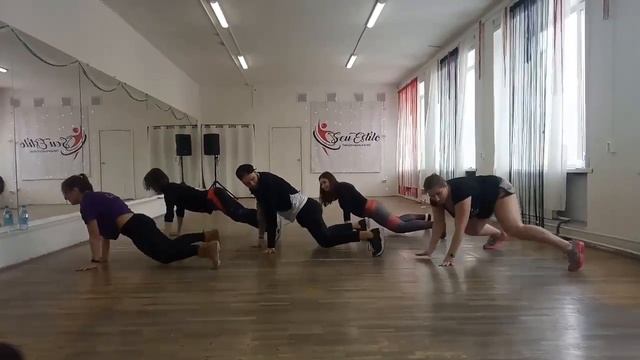Реггетон Прокач в Cuba Hall. Группа 6 смотреть онлайн
