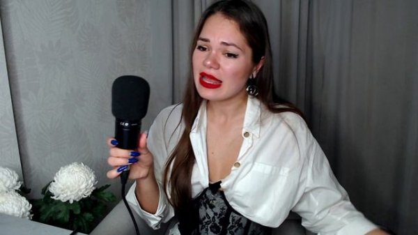 Julia Milows - Never Be Like You (Flume ft. Kai cover on stream)