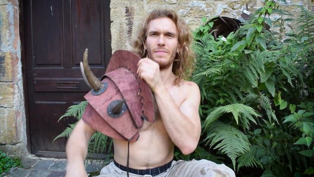 How to make a Warcraft Orc Armor - Shoulder - Horde Cosplay, Props & Tutorials смотреть онлайн